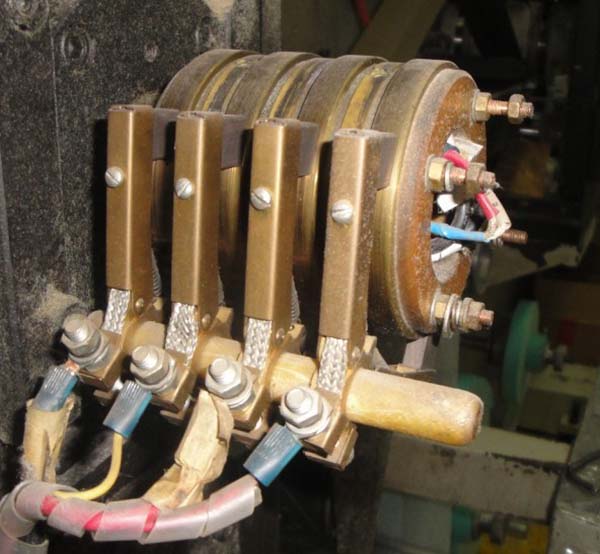 滑環(huán)電機的拆裝具體細節(jié) 滑環(huán)電機的拆裝具體細節(jié)