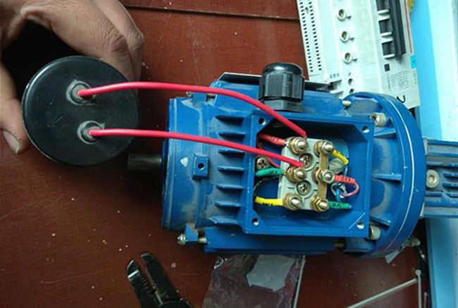 如何使西瑪電機(jī)接線更牢固？